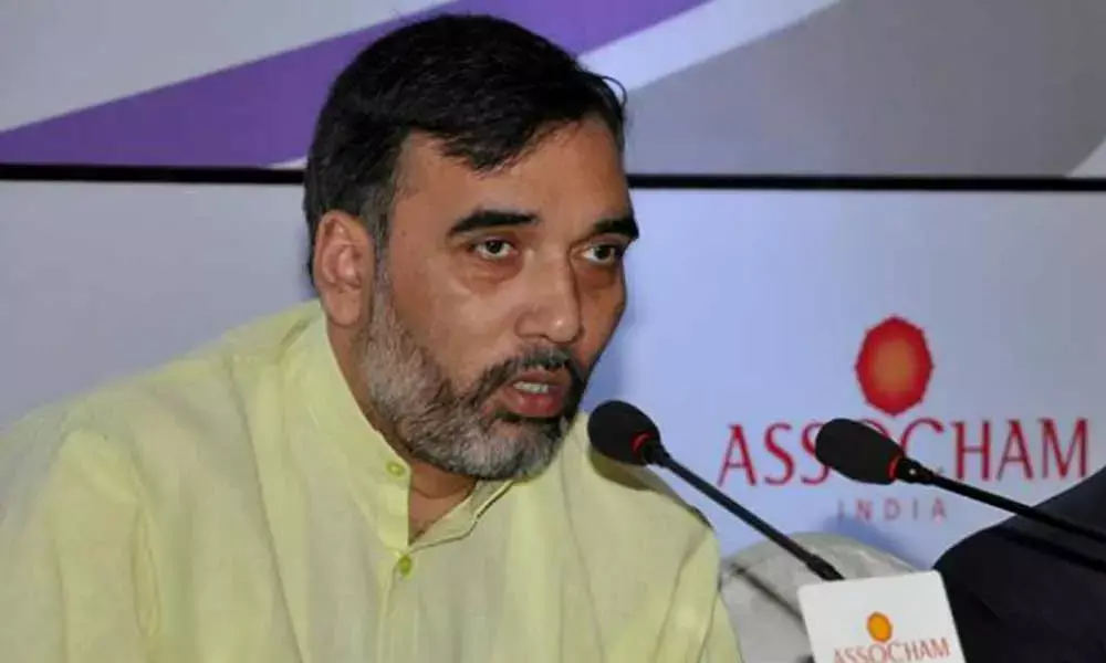 Bio-decomposer spray a key solution to stubble burning: Rai