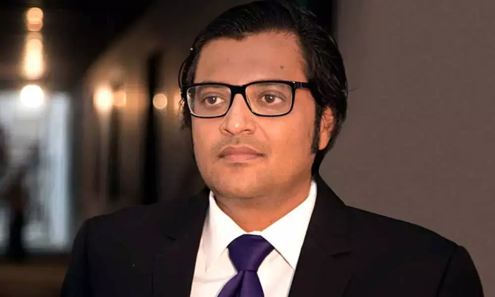 Supreme Court  extends Arnabs interim bail for 4 wks