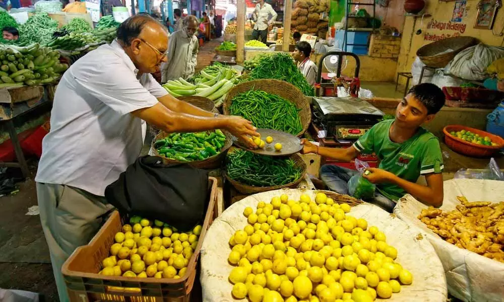 RBI projects 6.8% retail inflation in Dec quarter