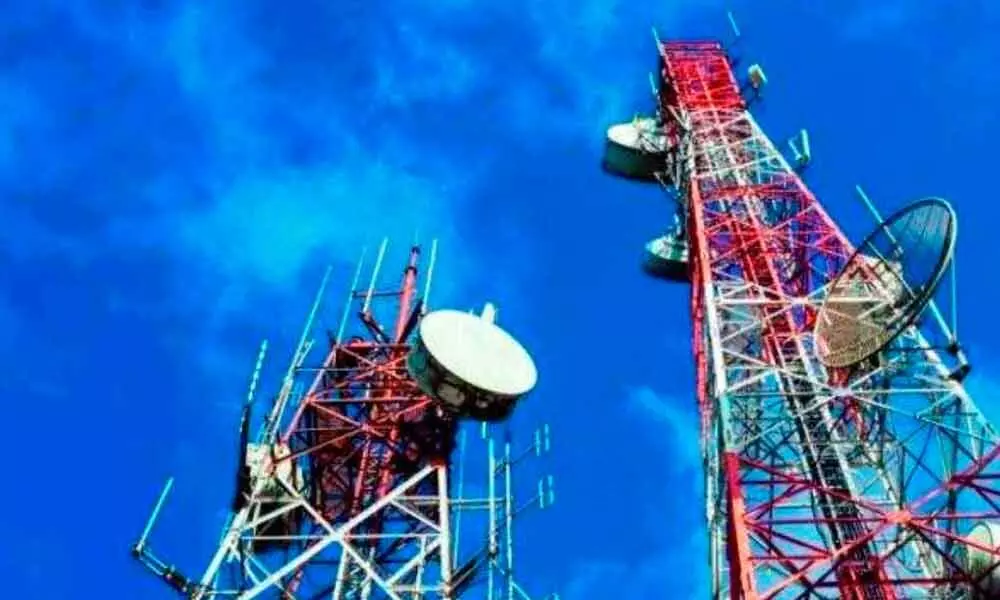 Telecos make upfront payment for spectrum