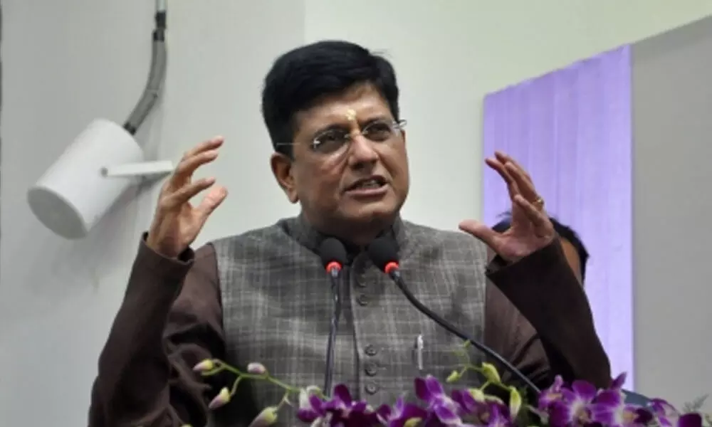 Goyal stresses on manufacturing high quality containers in India