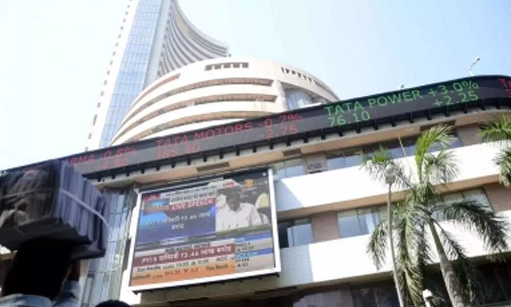 Equities flat amid volatility; auto, banking stocks plunge