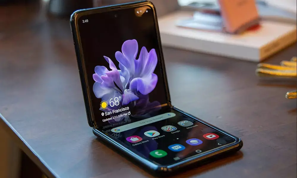 Samsung foldable phones for 4G only
