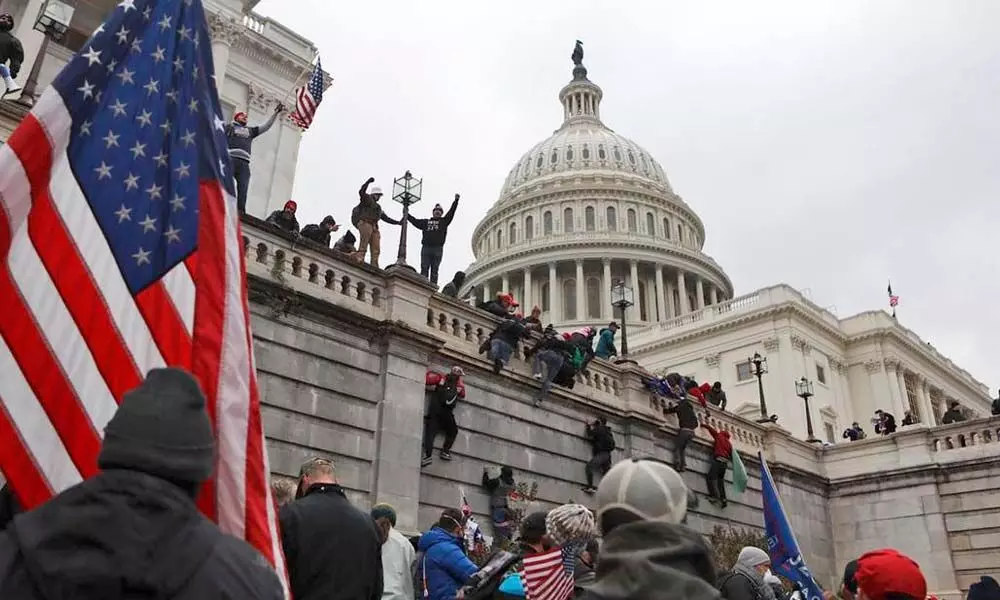 US Capitol Trumped