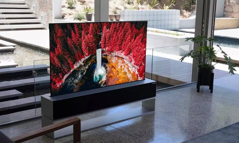 LG rollable TV you can fix anywhere