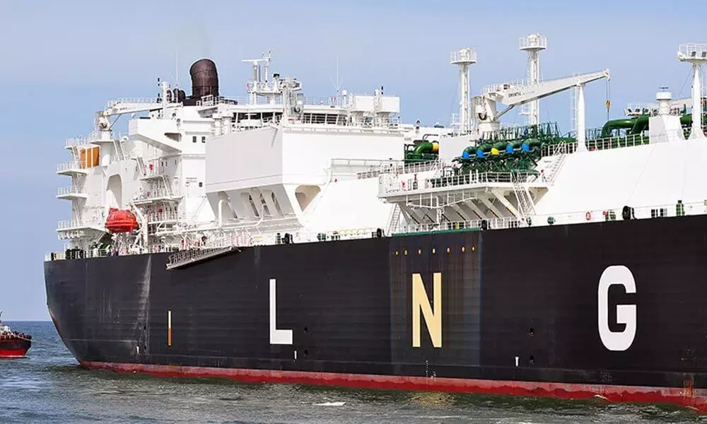 India LNG tanks full; problem of plenty now