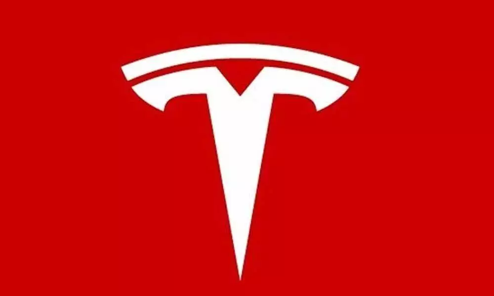 Tesla sues ex-employee for trade theft