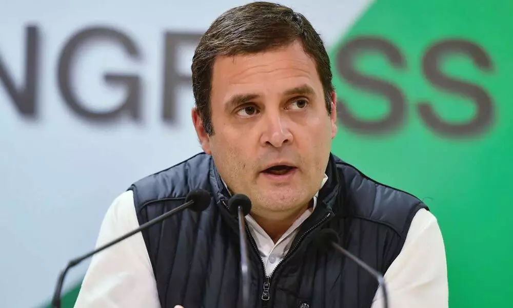 GoI privatising profit & nationalising loss: Rahul