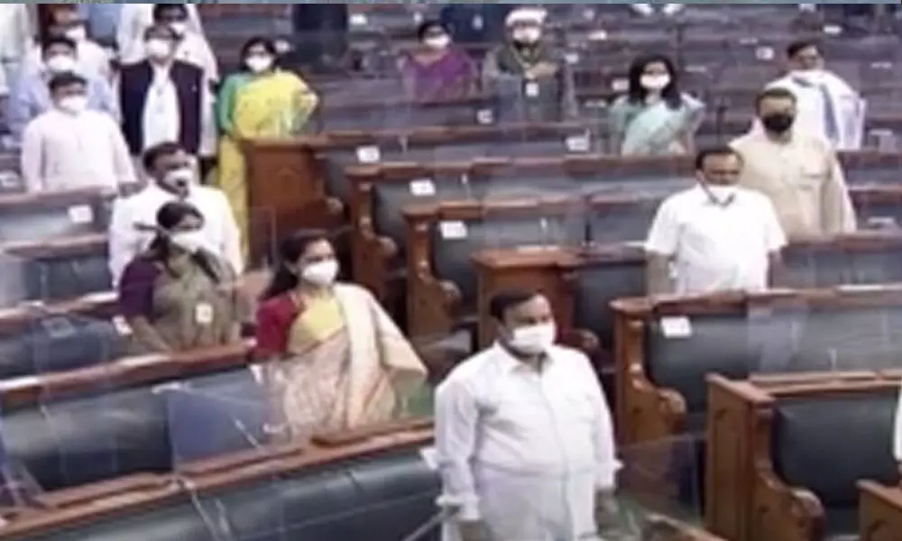 Uproar continues on farm laws, LS adjourned soon after meeting