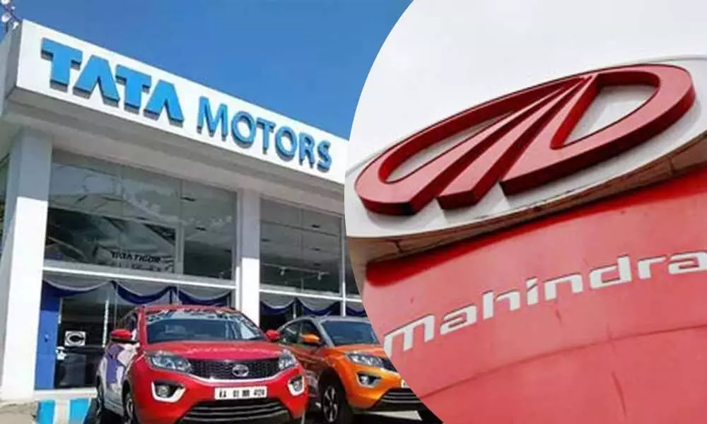 Tata, Mahindra vow to help build  modern Kerala