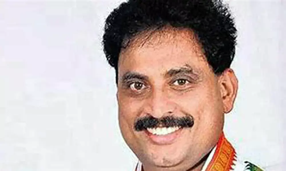 Trouble mounts for Congress govt as one more MLA resigns