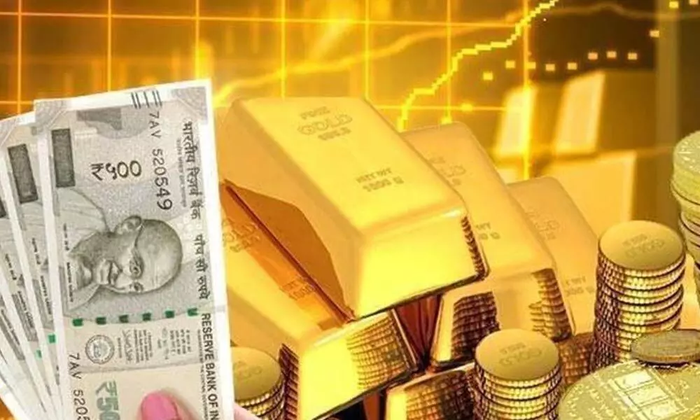 Gold Price Today: The yellow metal trades lower in Hyderabad, Bangalore, Kerala, Visakhapatnam on 26 April 2021