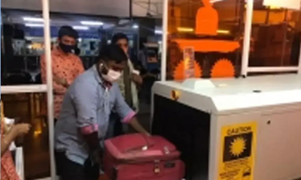 Platform tickets get costly in Vijayawada division