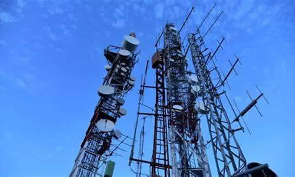 DoT send notices to Jio, Airtel and Vodafone Idea demands Rs 21,919 crore for spectrum bought