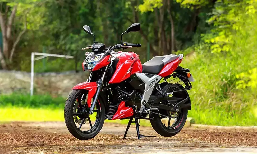 New 2025 TVS Apache RTR 200 4V Debuts at Rs 1.54 Lakh in India