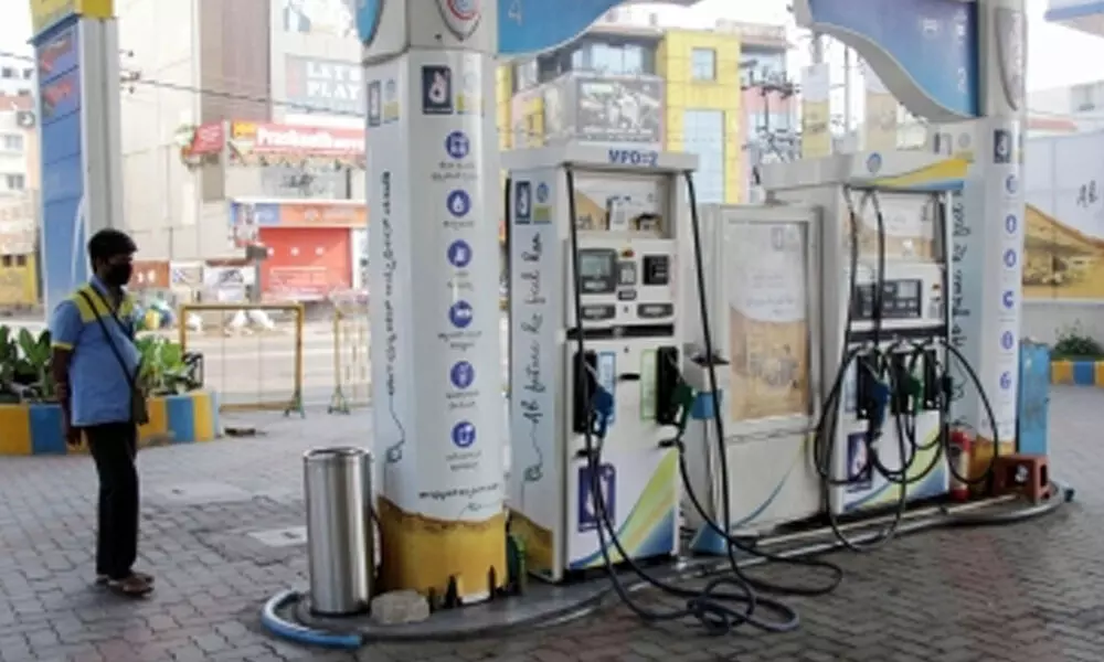 Longest pause in weeks, no change in fuel prices for 3 days