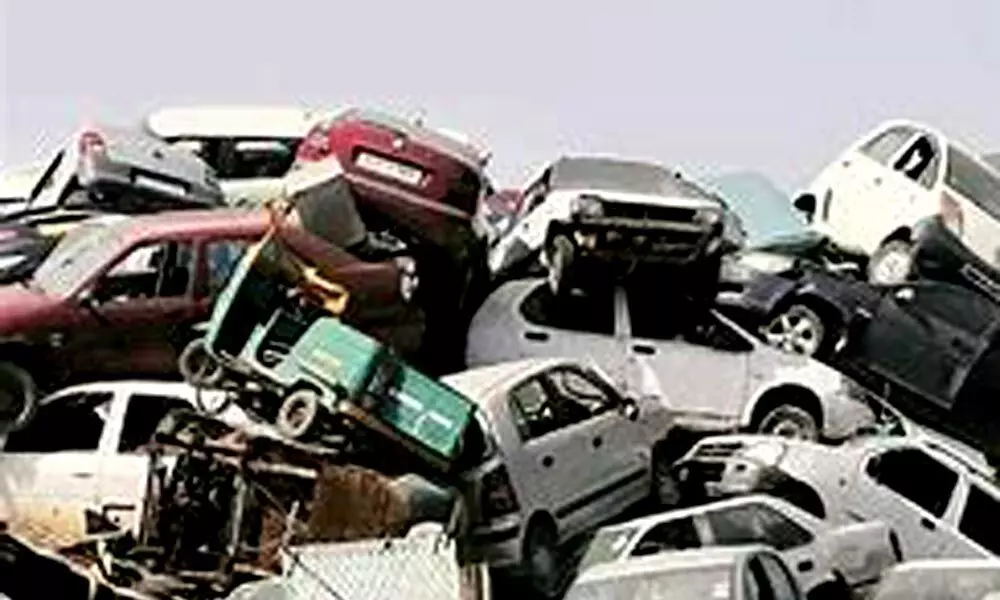 Need for incentives to junk old vehicles