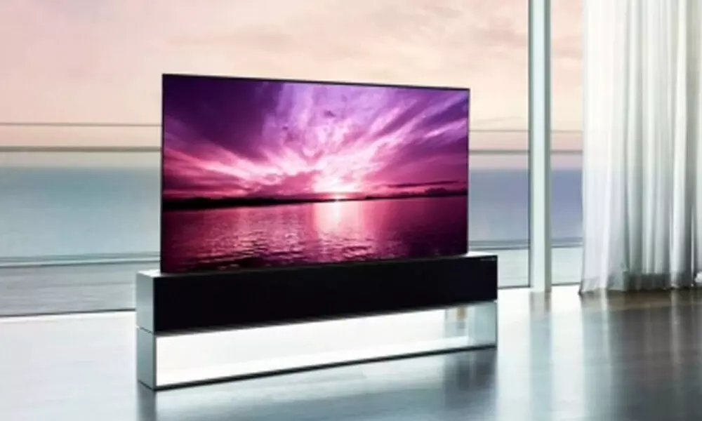 LGs $88,500 rollable TV now available in overseas markets