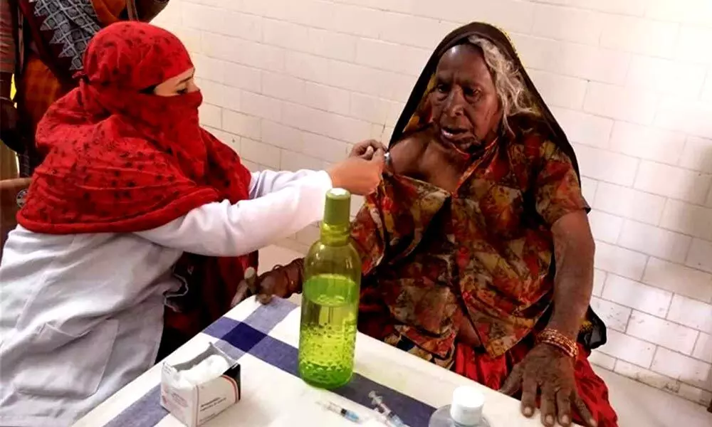 118-yr-old in MP gets Covid vax jab