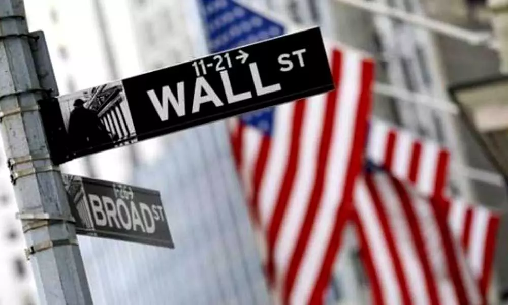 Wall St rallies on economic optimism