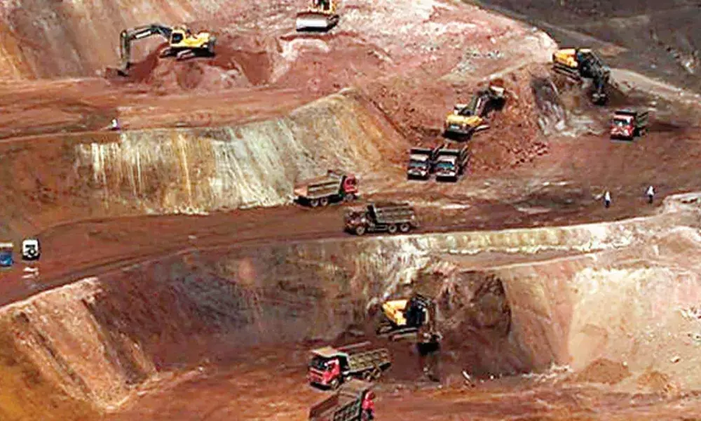 26 village panchayats move SC urging Goa mining stalemate resolution