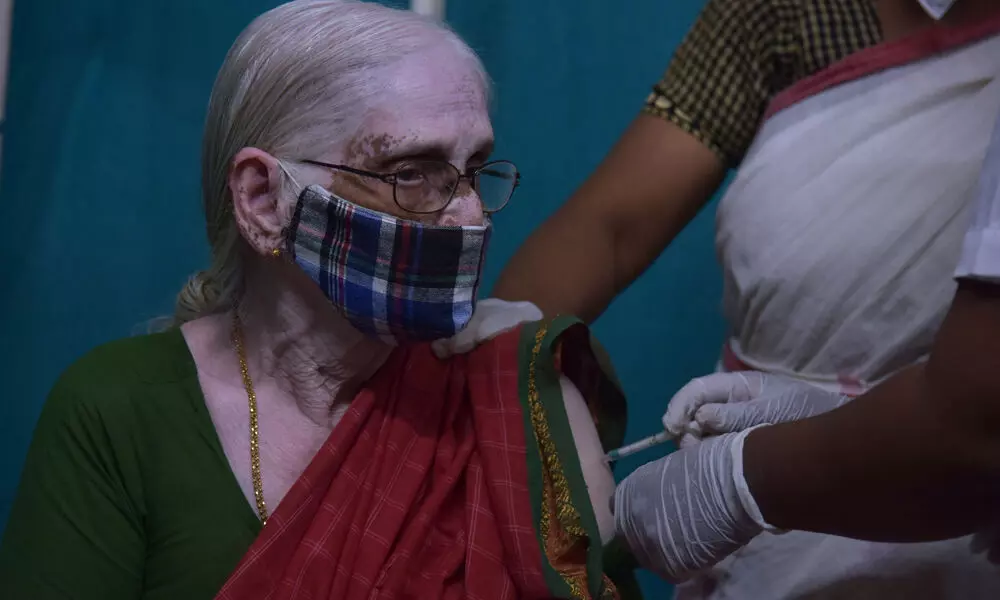 India carries out over 15.89cr Covid jabs