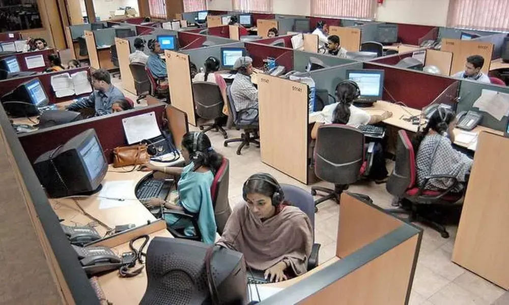 India’s services sector activities fall to 3-mths low in April