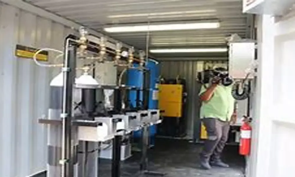 Navy to operate oxygen plants in hospitals