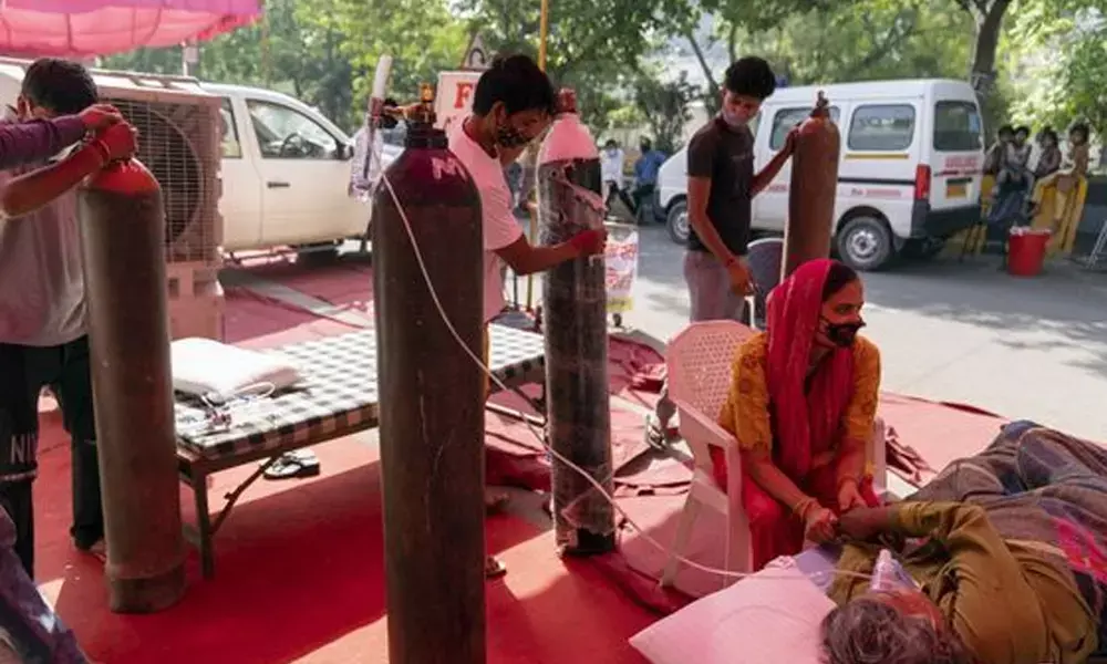 The oxygen shortage sparks global hunt for O2 machines