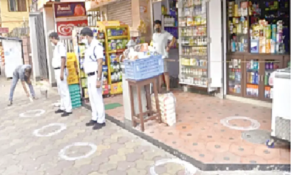 2m distance not enough as Covid-19 airborne