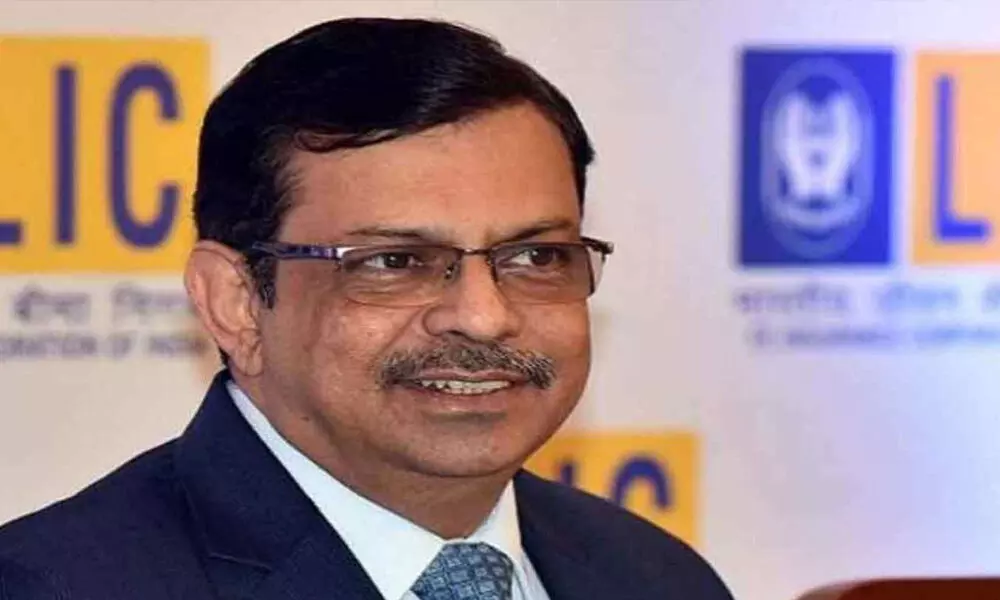 LIC chairman gets one-year extension