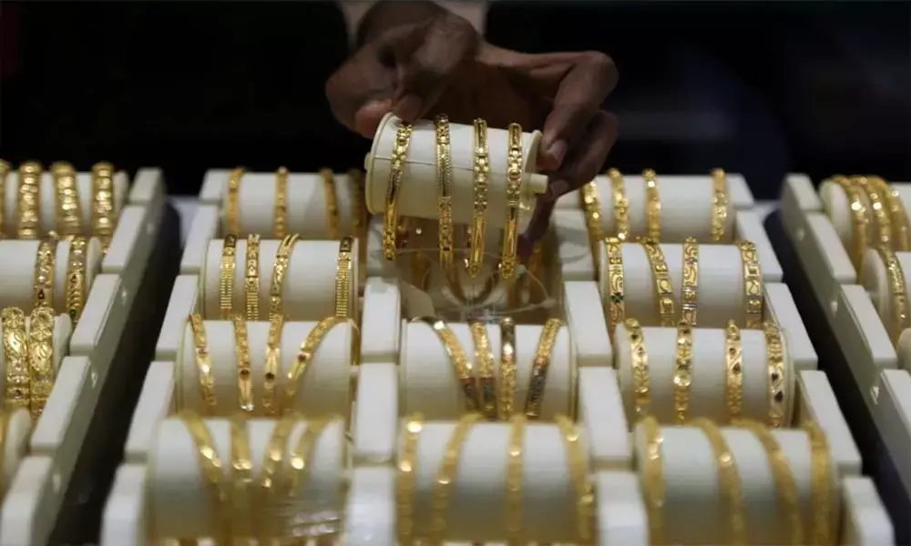 Gems, jewellery exports slip by 5%