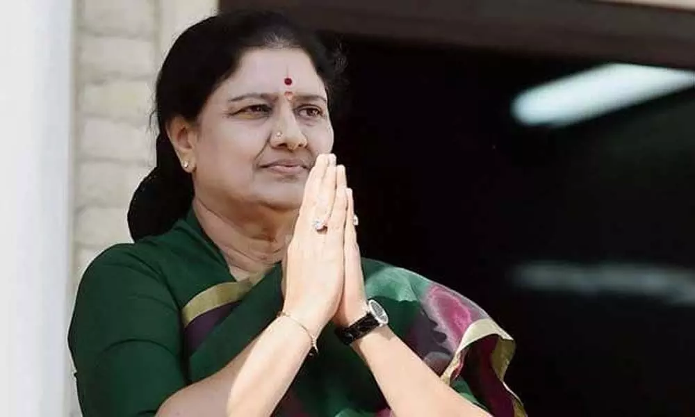 BJP in wait and watch mode over AIADMK fight