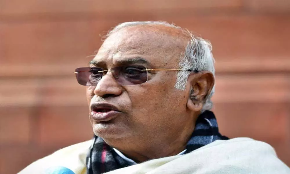 Congress to fight unitedly in Punjab polls: Kharge
