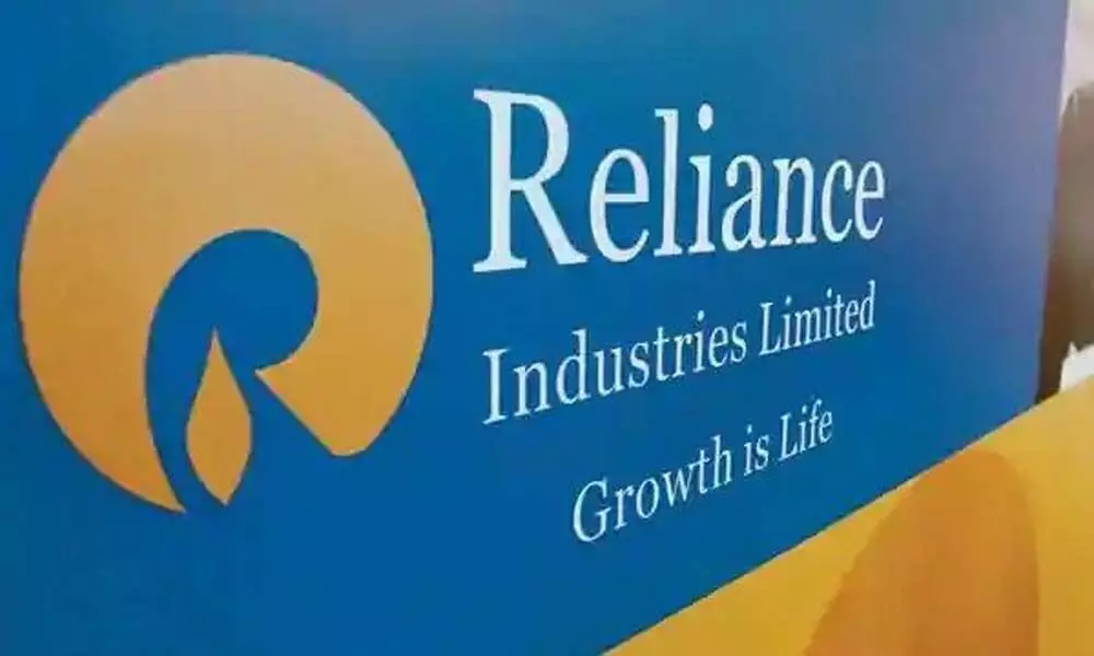 Fitch rates RIL above Indian govt