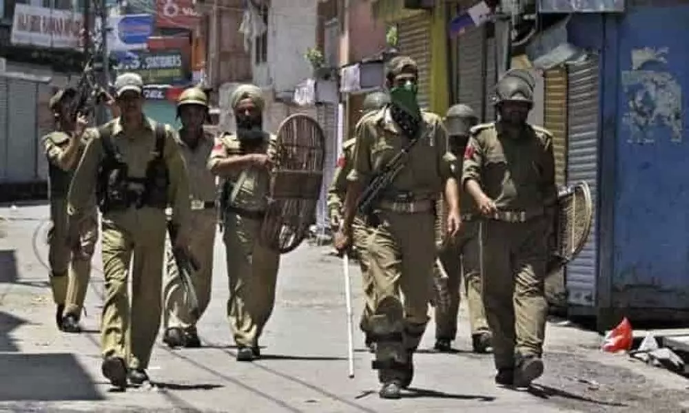 How terror thrives midst of J&K police setup