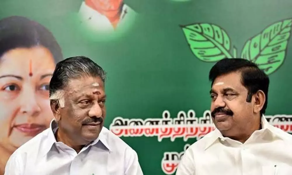 AIADMK splits its Erode  rural unit after defections