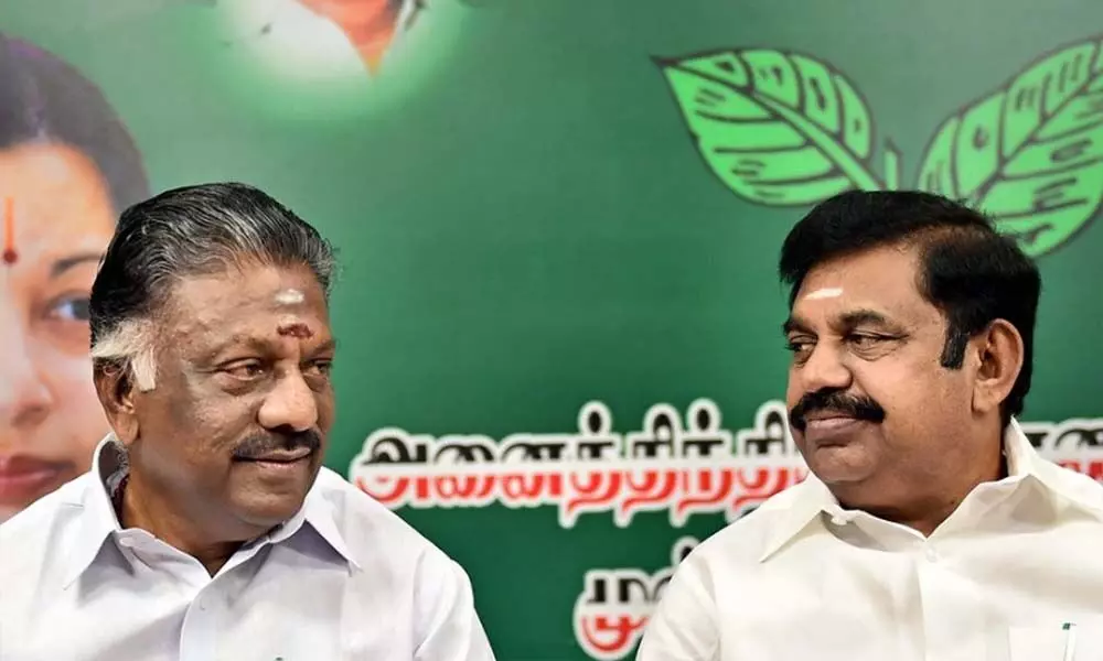 TN govt resorting to vendetta politics: AIADMK