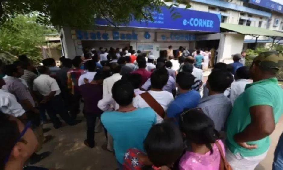 Banks will now be fined for non-availability of cash in ATMs