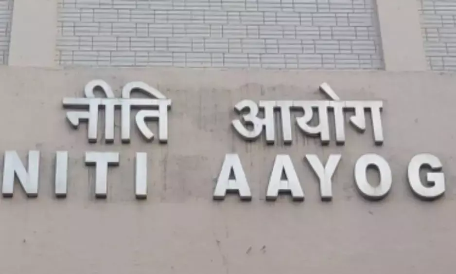 NITI Aayog launches guide for setting up EV charging points