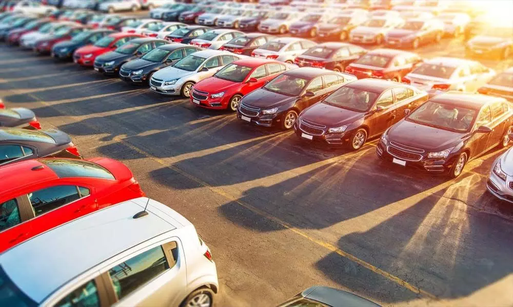 Festive sales, pent-up demand to push  auto dealers’ volumes up in FY22: CRISIL
