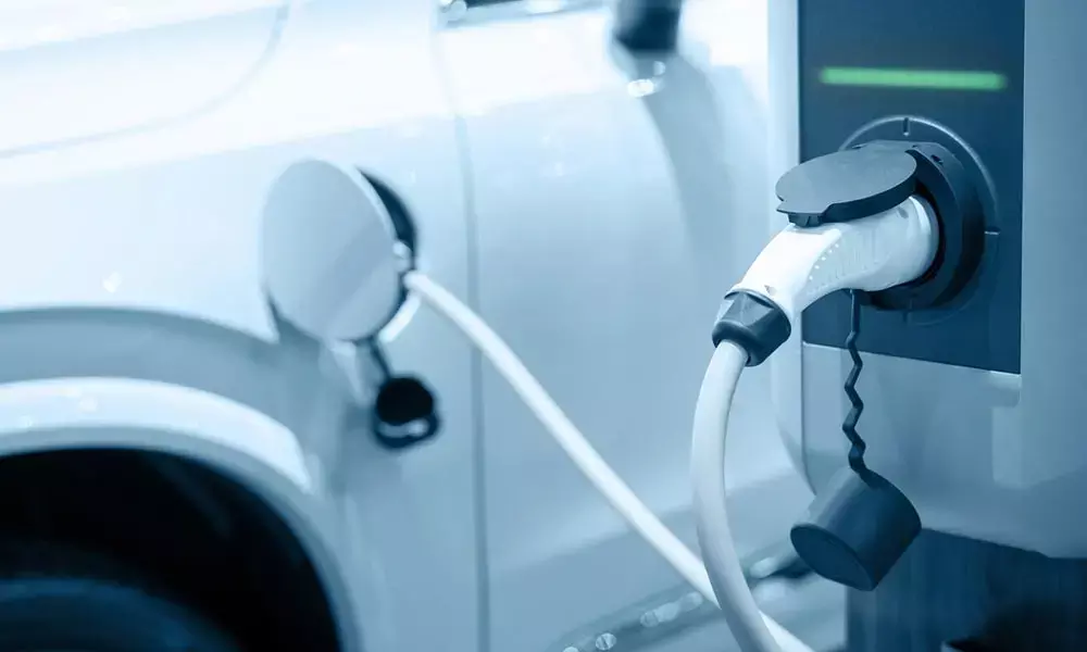 Jio-BP allies with BluSmart