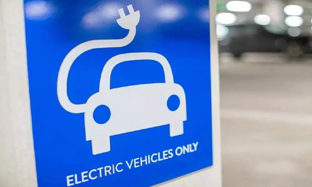 CESL floats Rs3,000-cr tender for 1 lakh electric 3-wheelers