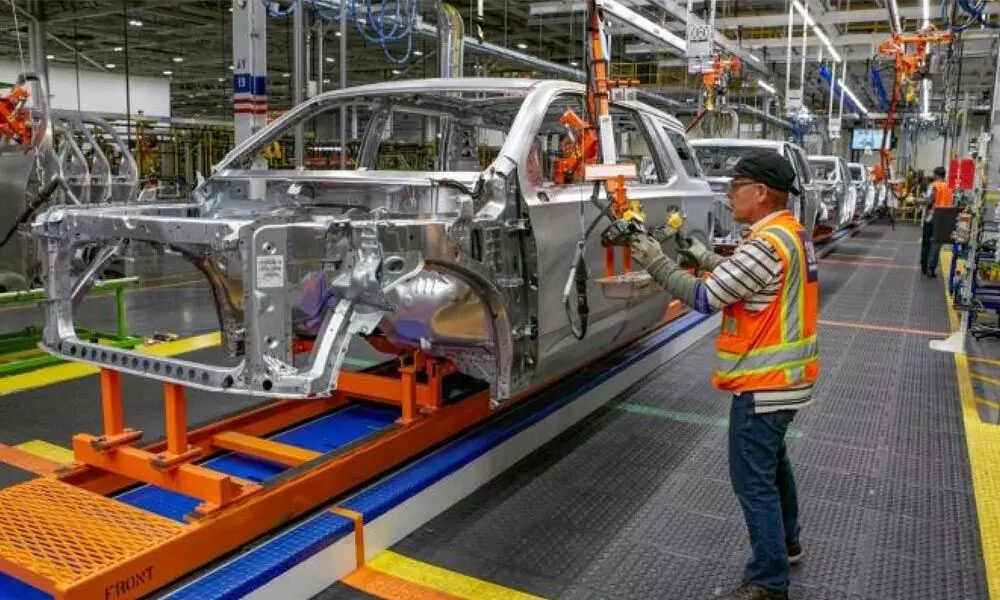 Auto industry sees incremental benefit