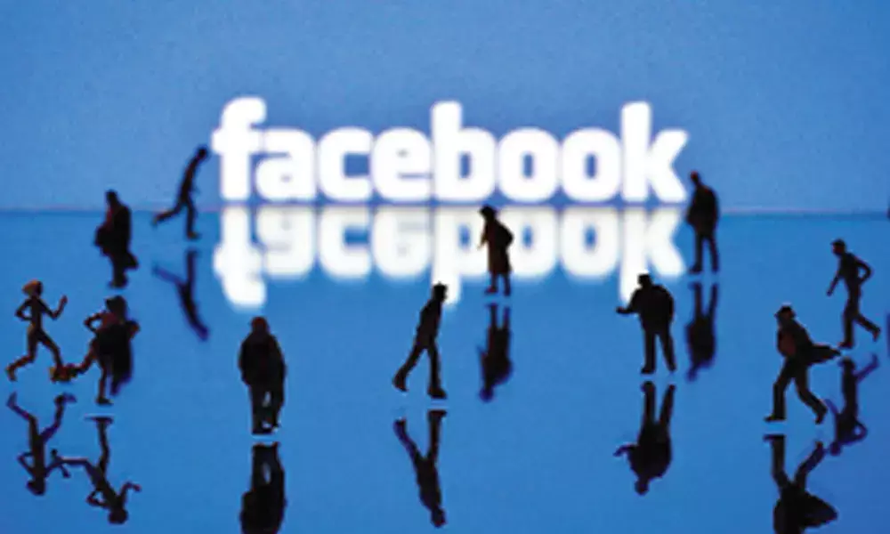 Facebook pays $229k penalty in Russia over banned content