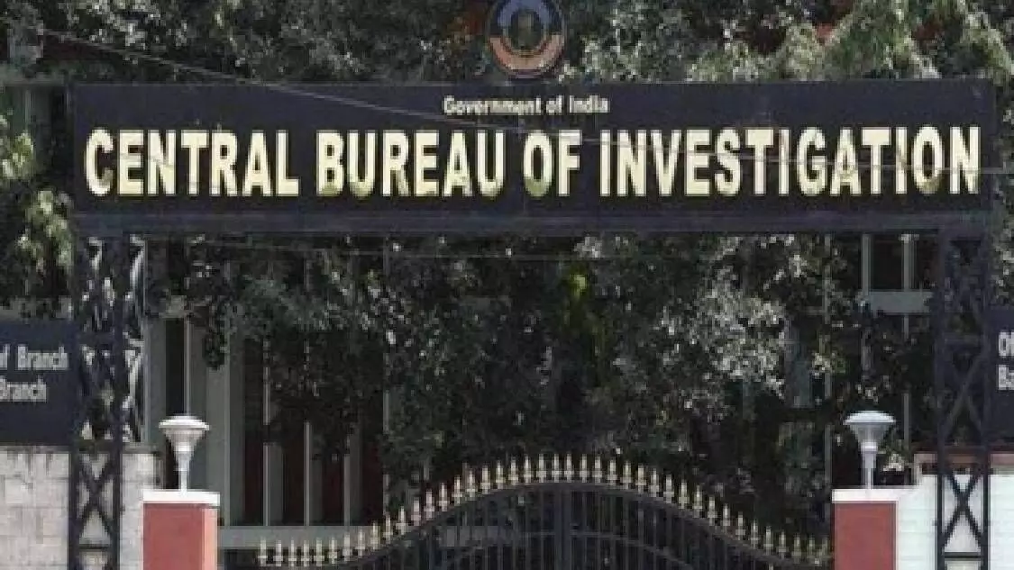 CBI raids Mumbai IT infra co for defrauding SBI of Rs 862 cr CBI raids Mumbai IT infra co for defrauding SBI of Rs 862 cr