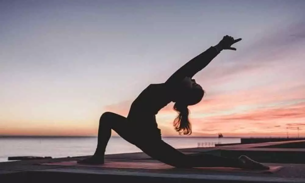 10 mins yoga a day keeps your mental health in array