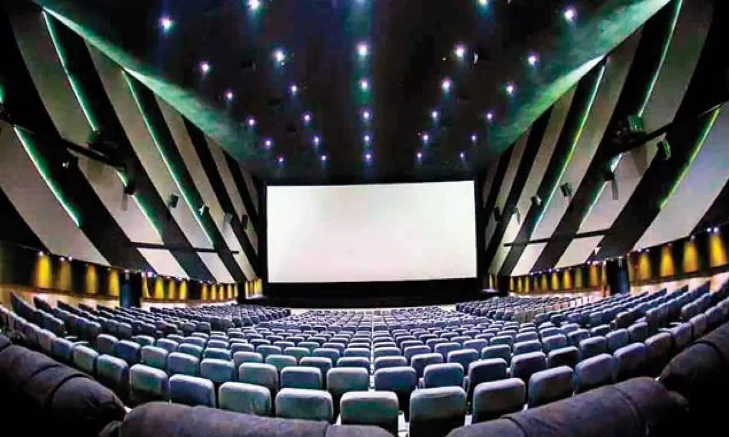 Multiplexes see snail pace growth in screen expansion in FY22