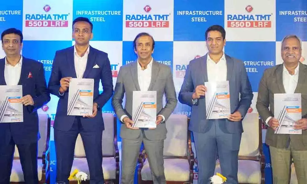 Suman Saraf, Snehil Saraf, Sunil Saraf, Akshat Saraf, Subhash Chowdhari seen at the press conference sharing the salient feature of the new product 550D LRF