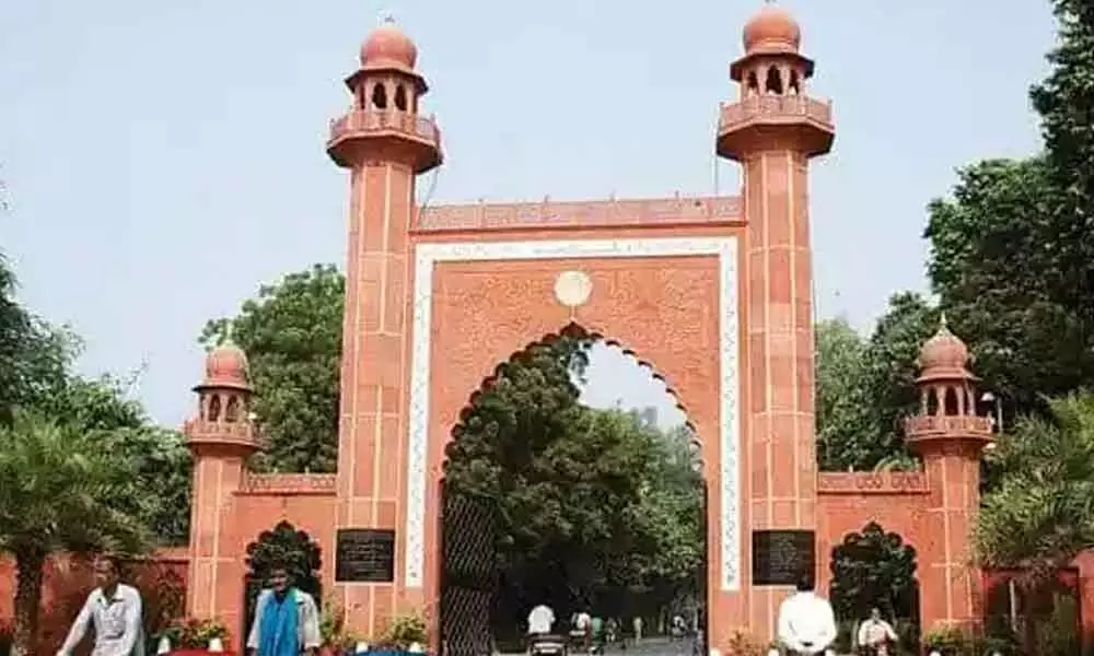 Do Indian Muslims stop identifying with Aligarh Muslim University?